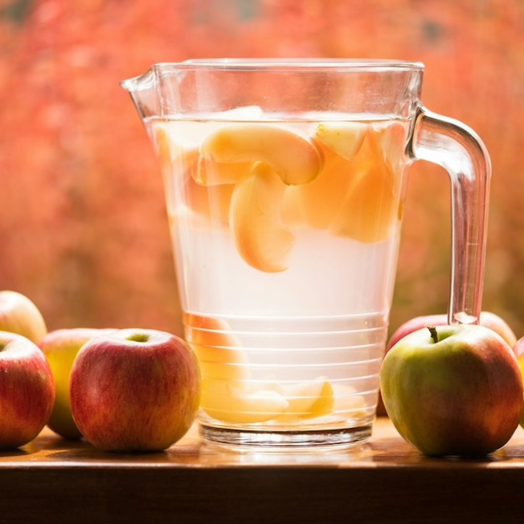 [NEC-203] Apple Juice 1L